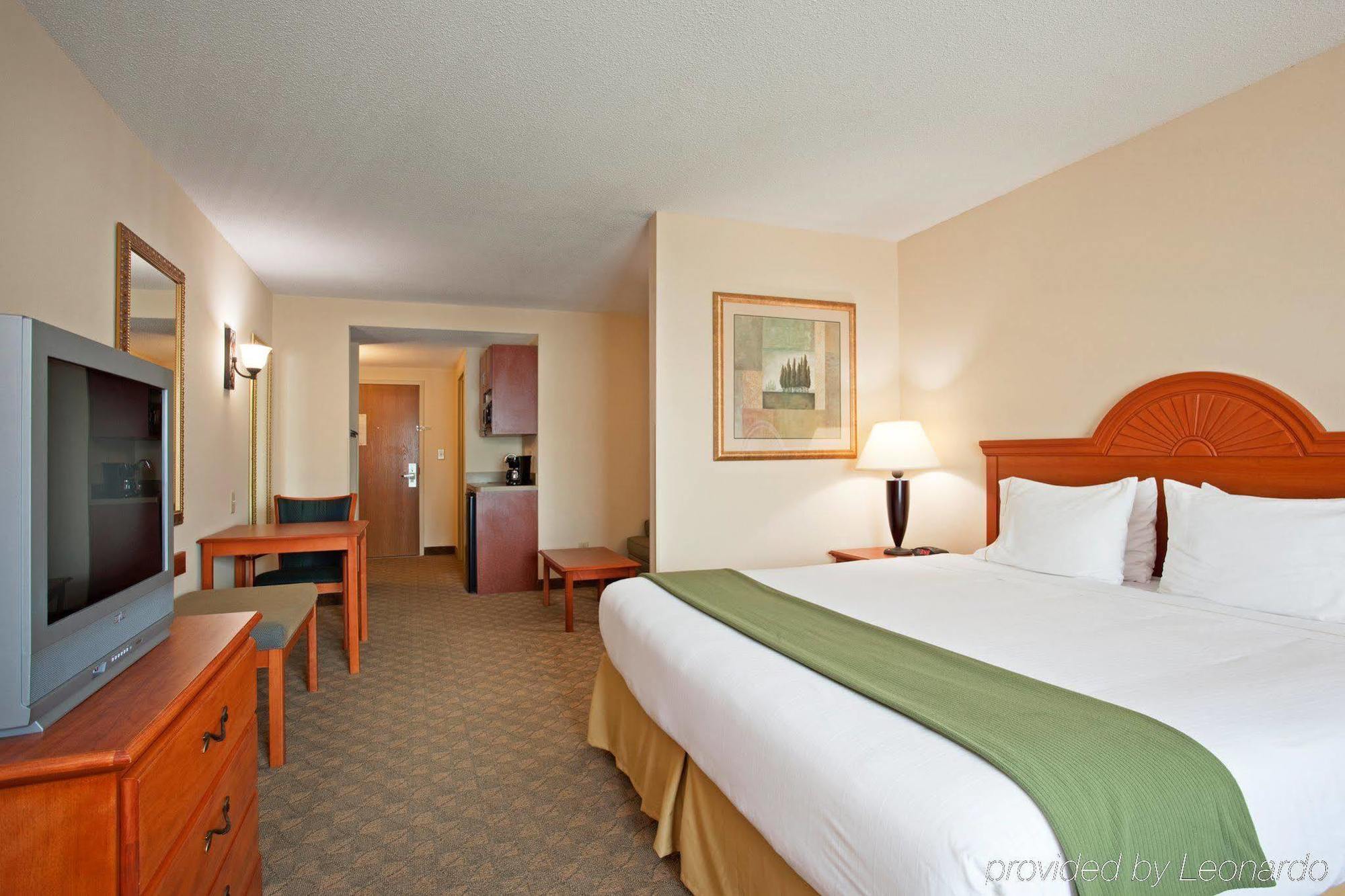 Holiday Inn Express Hotel & Suites Lenoir City Knoxville Area, An Ihg Hotel Rum bild